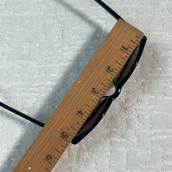 Elizabeth Arden sophisticated retro oval driving sun glasses oval black frames - Picture 4 of 6